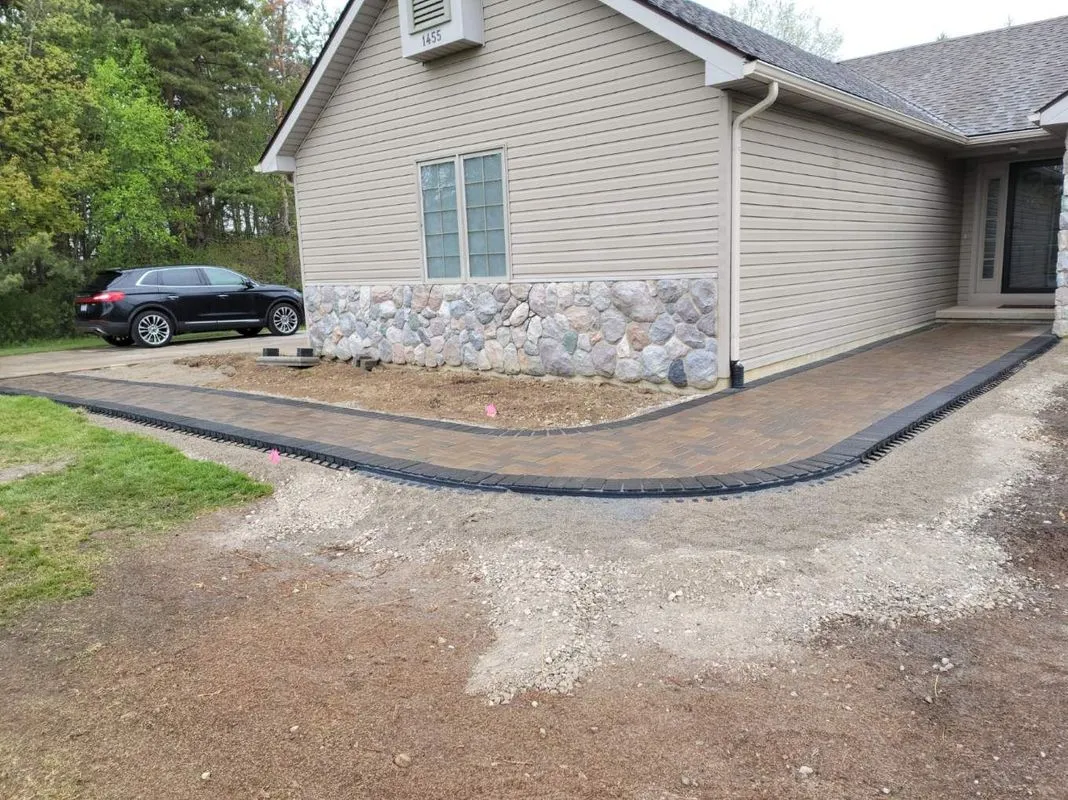 Hardscape installation project with pavers, patios and retaining walls by KBK Landscaping (photo 13)