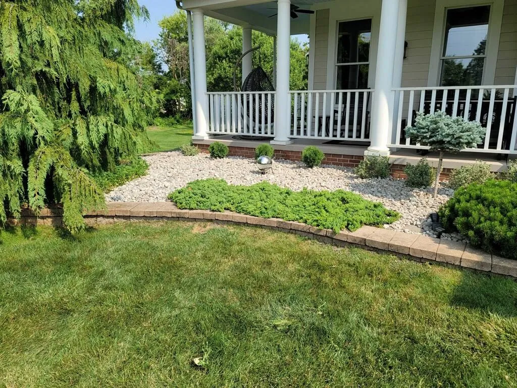 Commercial lawn care and landscaping project by KBK Landscaping (photo 16)