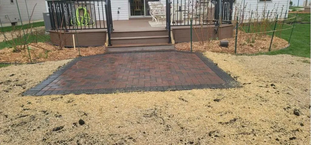 Hardscape installation project with pavers, patios and retaining walls by KBK Landscaping (photo 8)